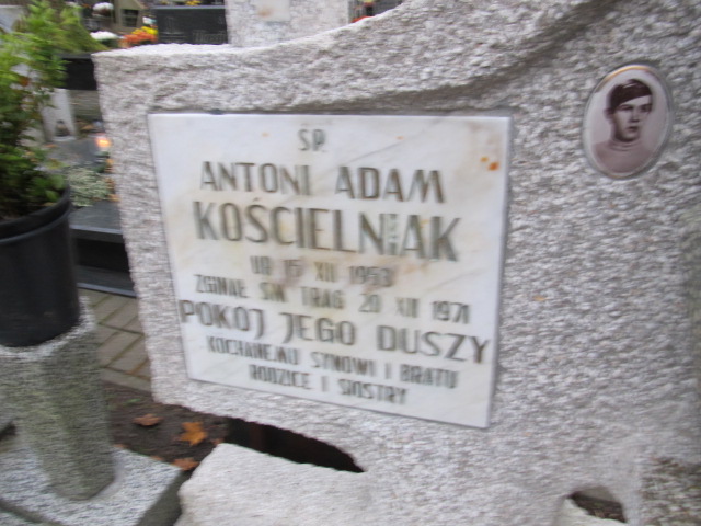 Antoni Adam KOŚCIELNIAK 1953 Słupsk - Grobonet - Wyszukiwarka osób pochowanych