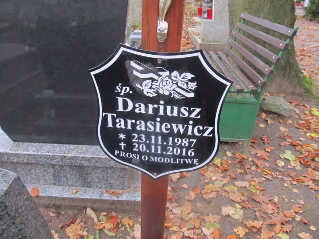 Mariusz TARASIEWICZ 1984 Słupsk - Grobonet - Wyszukiwarka osób pochowanych