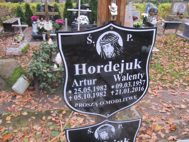 Urszula HORDEJUK 1960 Słupsk - Grobonet - Wyszukiwarka osób pochowanych