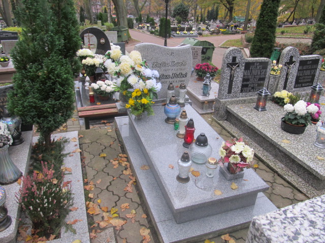 Grób STEFAN POŁEĆ