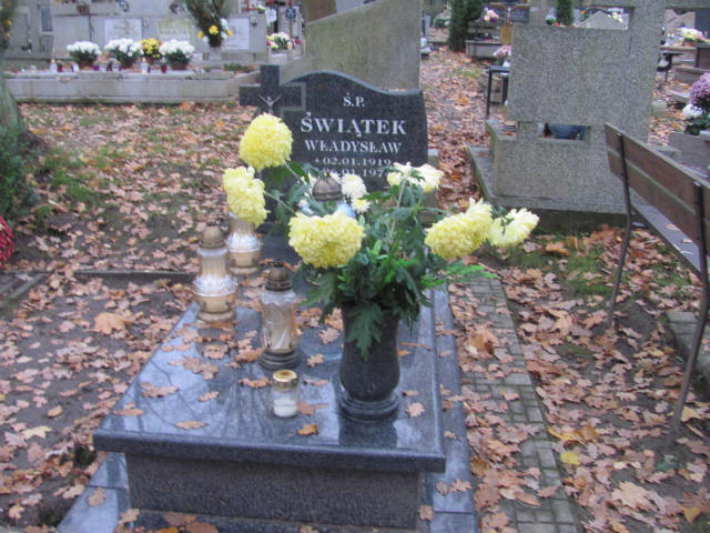 Grób ZOFIA ŚWIĄTEK