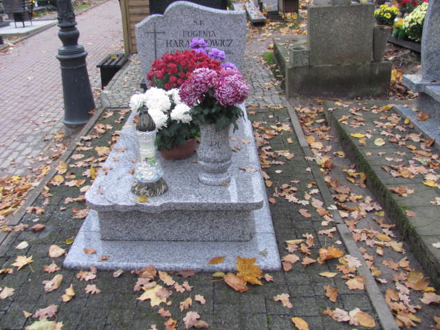 Grób EUGENIA HARASIMOWICZ