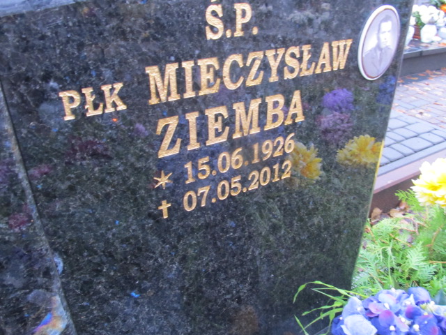 Jarosław ZIEMBA 1957 Słupsk - Grobonet - Wyszukiwarka osób pochowanych
