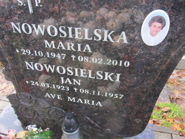 Tadeusz NOWOSIELSKI 1943 Słupsk - Grobonet - Wyszukiwarka osób pochowanych