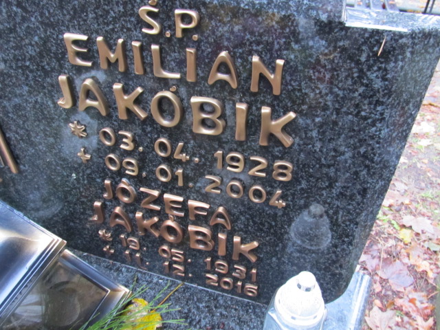 Emilian JAKÓBIK 1928 Słupsk - Grobonet - Wyszukiwarka osób pochowanych