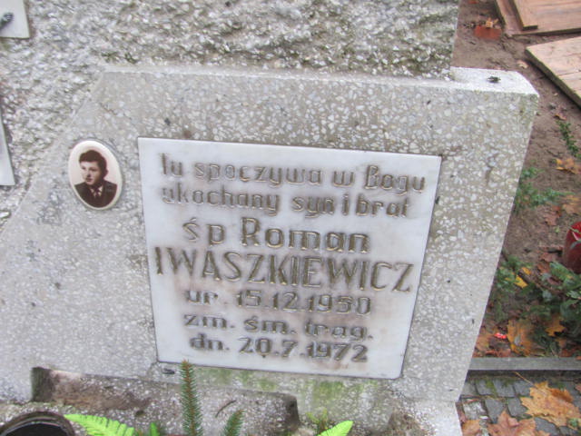 Roman Iwaszkiewicz 1950 Słupsk - Grobonet - Wyszukiwarka osób pochowanych