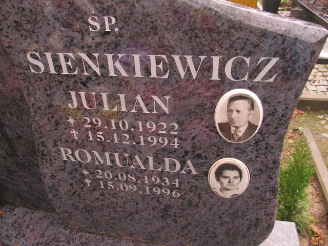 Julian SIENKIEWICZ 1922 Słupsk - Grobonet - Wyszukiwarka osób pochowanych