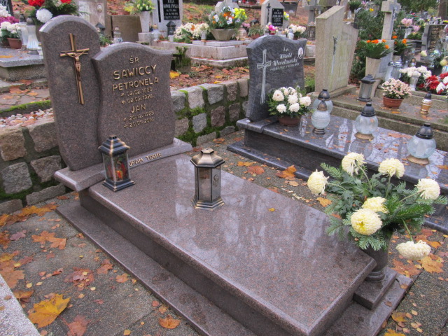Grób KAZIMIERA SAWICKA