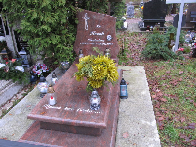Grób KAZIMIERZ KOZAK