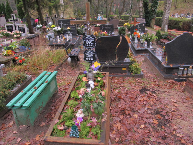 Tadeusz IMIOŁEK 1931 Słupsk - Grobonet - Wyszukiwarka osób pochowanych