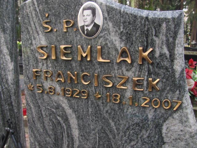 Julianna SIEMLAK 1896 Słupsk - Grobonet - Wyszukiwarka osób pochowanych