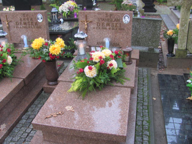 Grób STANISŁAW DEMSKI