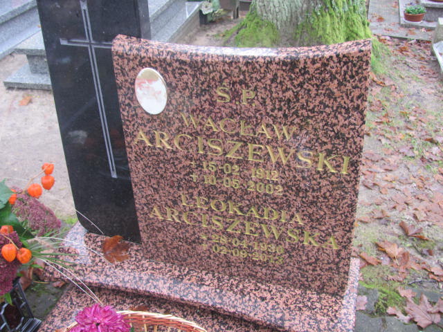 Eugeniusz KRAUZE 1929 Słupsk - Grobonet - Wyszukiwarka osób pochowanych