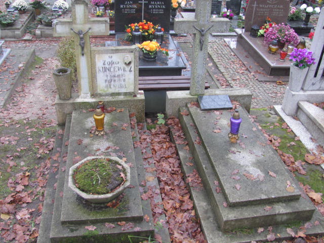 Zofia KUNCEWICZ 1895 Słupsk - Grobonet - Wyszukiwarka osób pochowanych