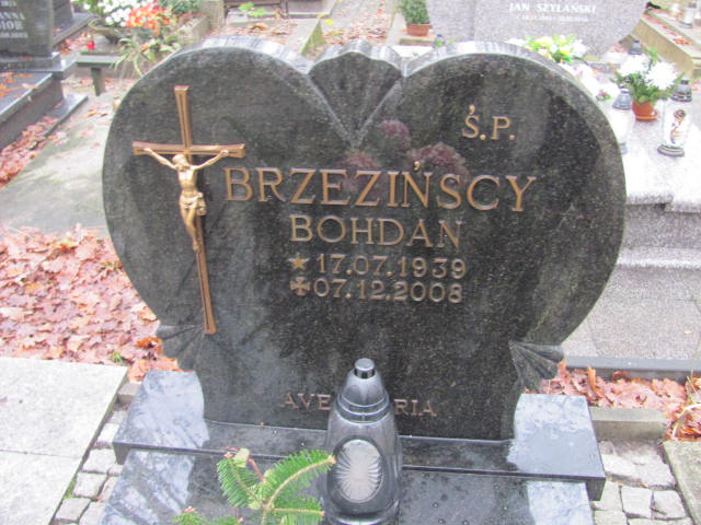 Elżbieta BRZEZIŃSKA 1939 Słupsk - Grobonet - Wyszukiwarka osób pochowanych