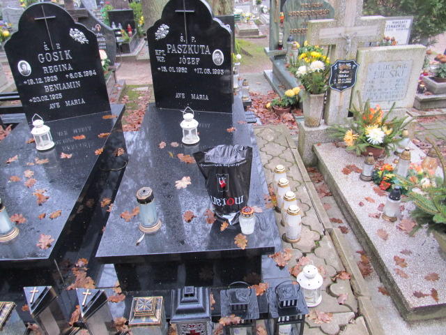 Grób Józef Paszkuta
