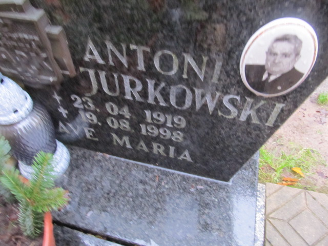 Helena JURKOWSKA 1929 Słupsk - Grobonet - Wyszukiwarka osób pochowanych