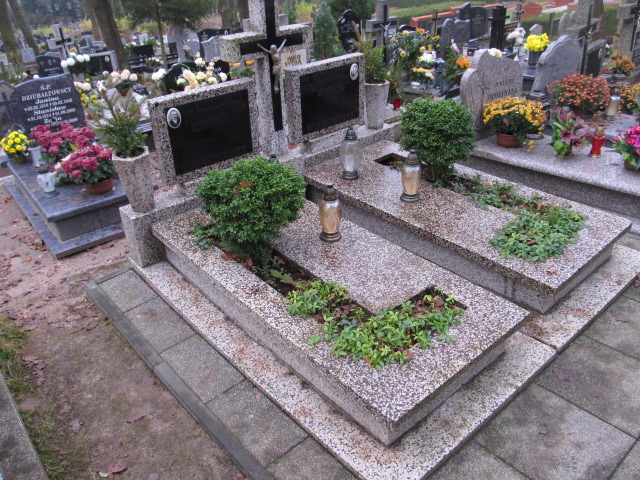 Grób JANINA KRZYŻANOWSKA