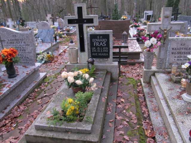 Grób EDWARD FRAŚ
