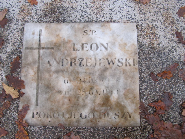 Leon ANDRZEJEWSKI 1926 Słupsk - Grobonet - Wyszukiwarka osób pochowanych