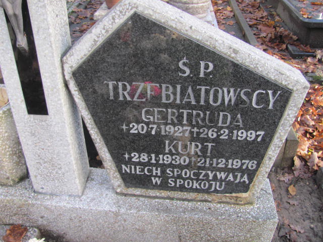 Kurt TRZEBIATOWSKI 1930 Słupsk - Grobonet - Wyszukiwarka osób pochowanych