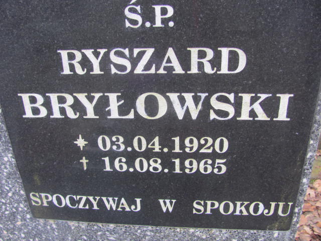 Ryszard BRYŁOWSKI 1920 Słupsk - Grobonet - Wyszukiwarka osób pochowanych
