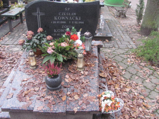 Grób ZOFIA KOWNACKA