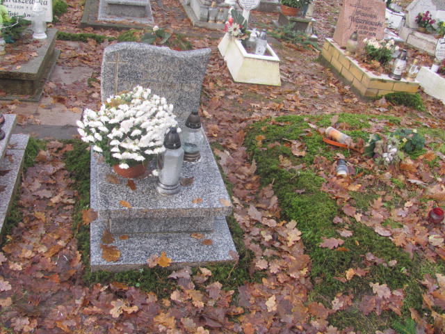 Grób ALDONA MARIA WASZKIEWICZ