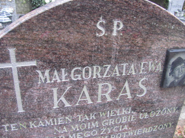 Małgorzata KARAŚ 1932 Słupsk - Grobonet - Wyszukiwarka osób pochowanych
