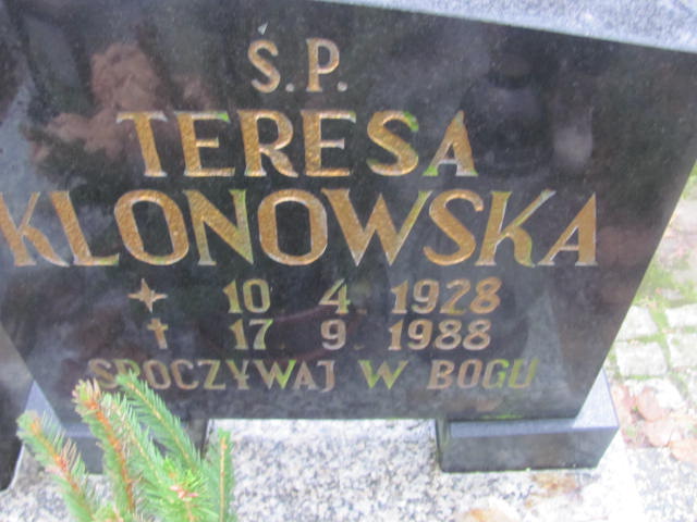 Teresa Klonowska 1928 Słupsk - Grobonet - Wyszukiwarka osób pochowanych