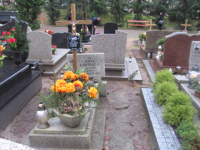 Grób ZOFIA SĄSIADEK
