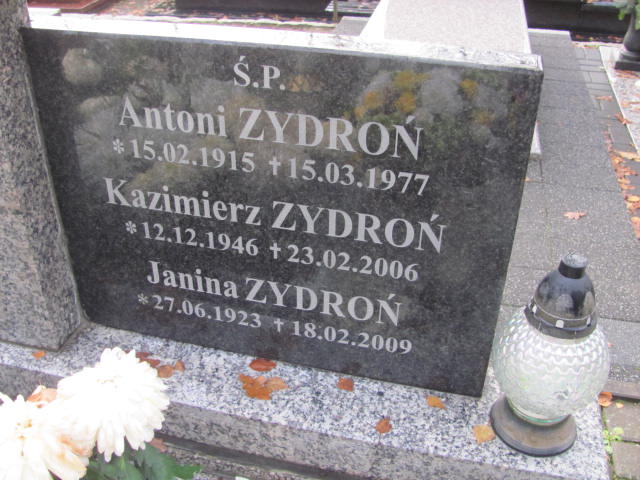 Ryszard ZYDROŃ 1949 Słupsk - Grobonet - Wyszukiwarka osób pochowanych