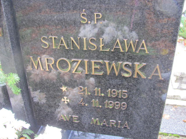 Stanisława MROZIEWSKA 1915 Słupsk - Grobonet - Wyszukiwarka osób pochowanych