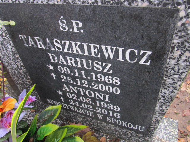 Dariusz TARASZKIEWICZ 1968 Słupsk - Grobonet - Wyszukiwarka osób pochowanych