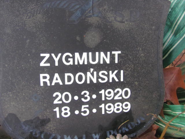 Zygmunt RADOŃSKI 1920 Słupsk - Grobonet - Wyszukiwarka osób pochowanych