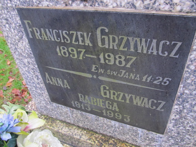 Anna Grzywacz 1914 Słupsk - Grobonet - Wyszukiwarka osób pochowanych