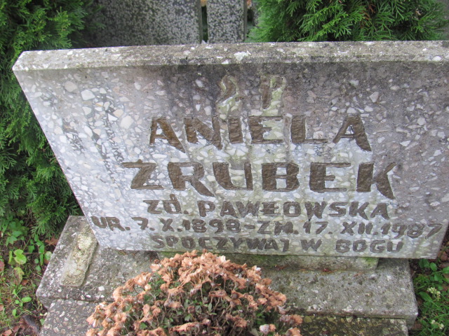 Aniela ŻRUBEK 1898 Słupsk - Grobonet - Wyszukiwarka osób pochowanych