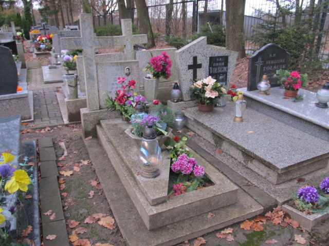 Grób Sergiusz Tołścik