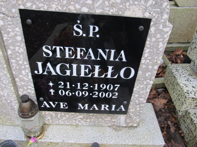Stefania JAGIEŁŁO 1907 Słupsk - Grobonet - Wyszukiwarka osób pochowanych
