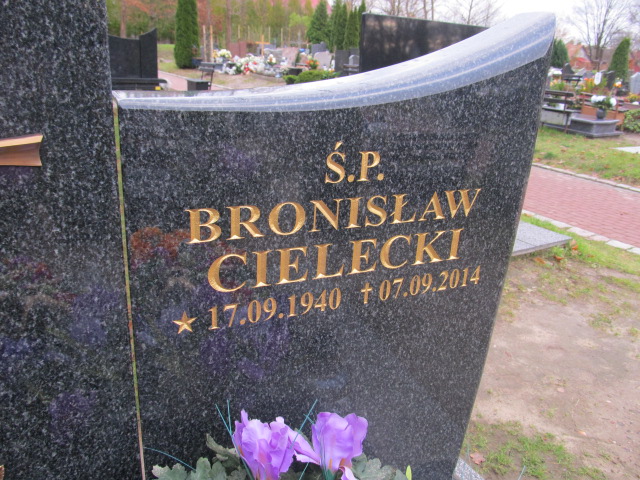 Bronisław CIELECKI 1940 Słupsk - Grobonet - Wyszukiwarka osób pochowanych