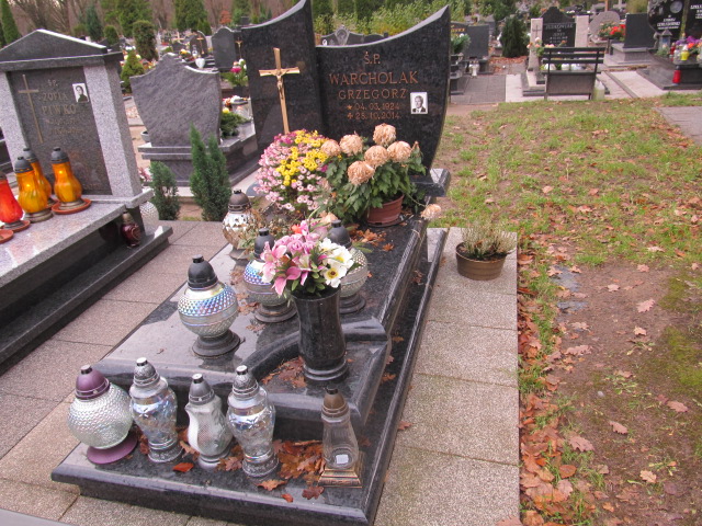 Grób HELENA WARCHOLAK