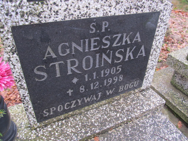 Wiesława JANKOWSKA - STRZYŻEWSKA 1950 Słupsk - Grobonet - Wyszukiwarka osób pochowanych