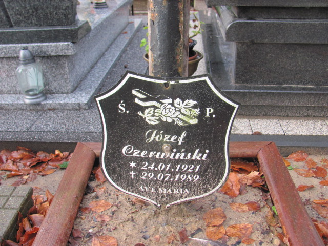 Edward CZERWIŃSKI 1945 Słupsk - Grobonet - Wyszukiwarka osób pochowanych