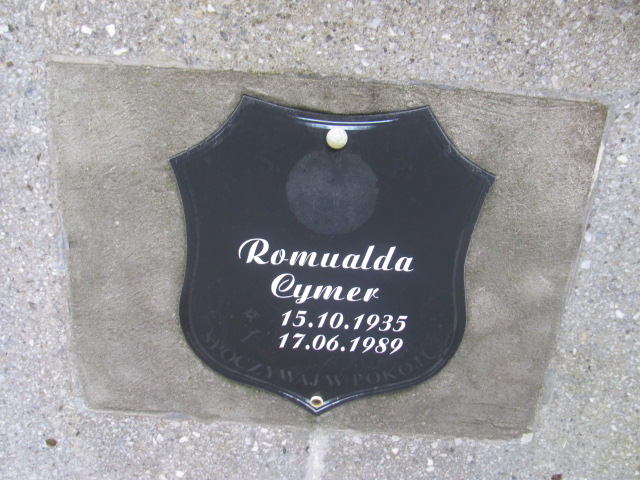 Elżbieta CYMER 1957 Słupsk - Grobonet - Wyszukiwarka osób pochowanych