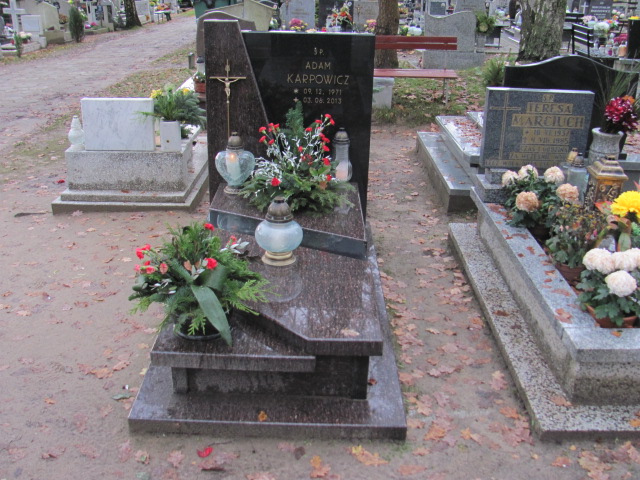 Grób ADAM KARPOWICZ
