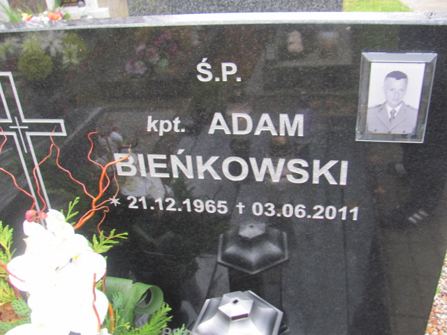 Adam BIEŃKOWSKI 1965 Słupsk - Grobonet - Wyszukiwarka osób pochowanych