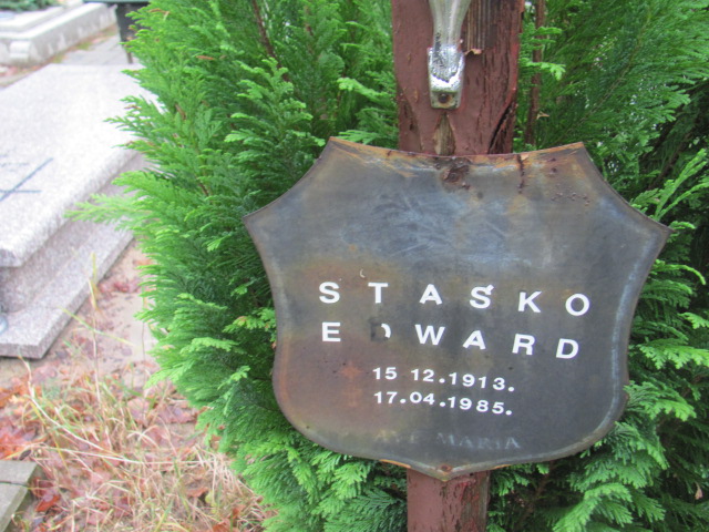 Edward STAŚKO 1913 Słupsk - Grobonet - Wyszukiwarka osób pochowanych