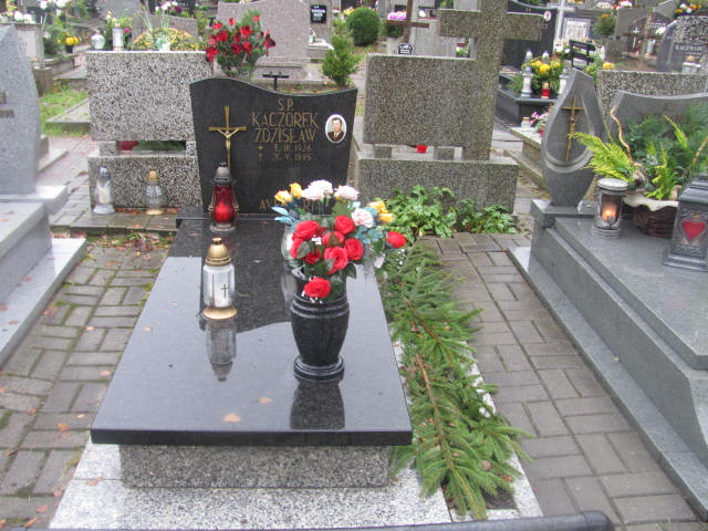 Grób ZDZISŁAW KACZOREK