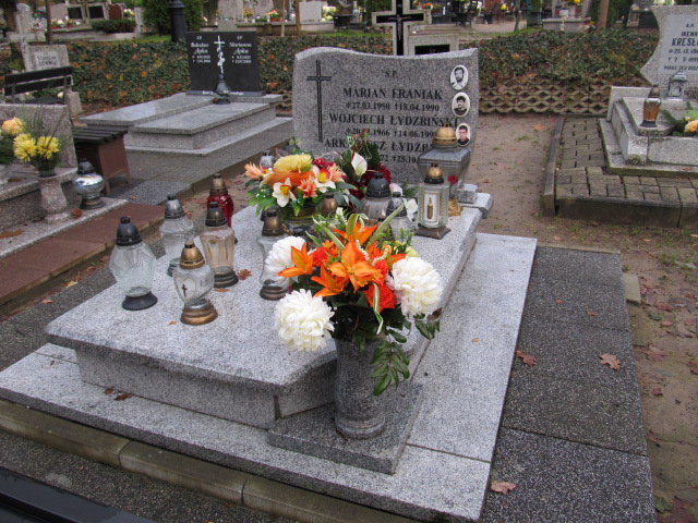 Grób MARIAN FRANIAK