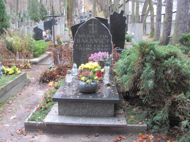 Grób ELŻBIETA BARAŃSKA-MARZYSZ 
